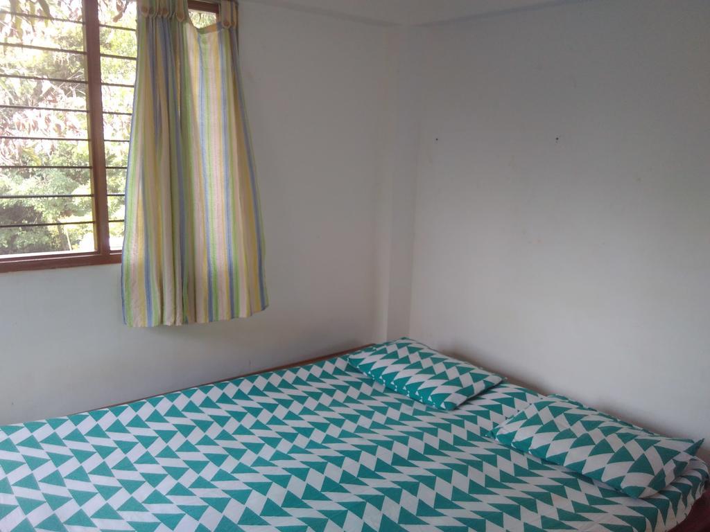 אורוויל Purity Guest House מראה חיצוני תמונה