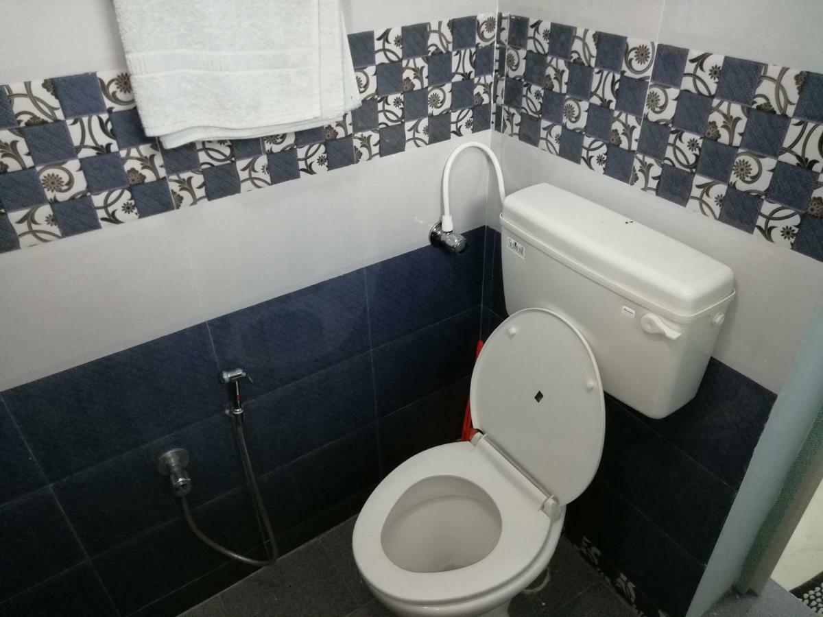 אורוויל Purity Guest House מראה חיצוני תמונה